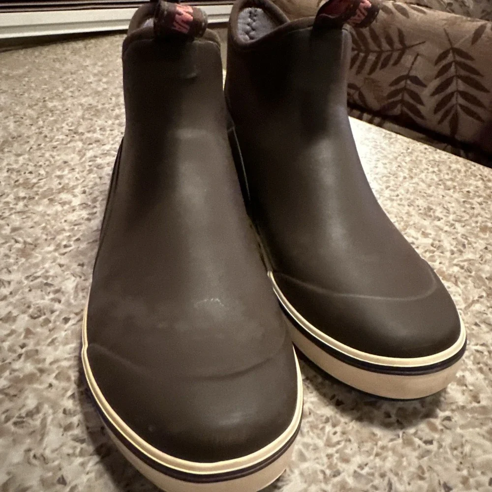 SHOWAVE Men's Waterproof Rubber Rain Boots Brown US 9 EU 42
